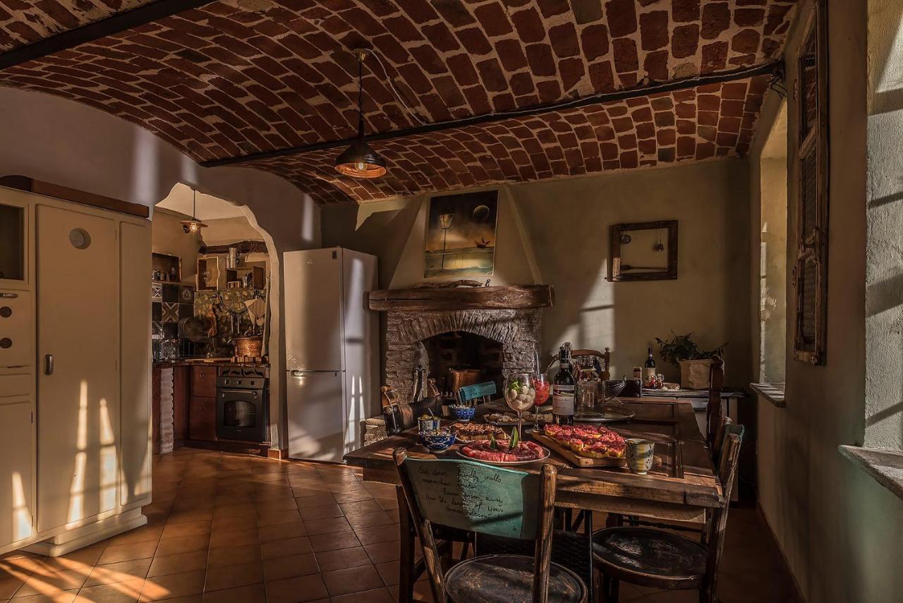 Casa Delle Foglie Sussurranti Villa Asti Eksteriør bilde