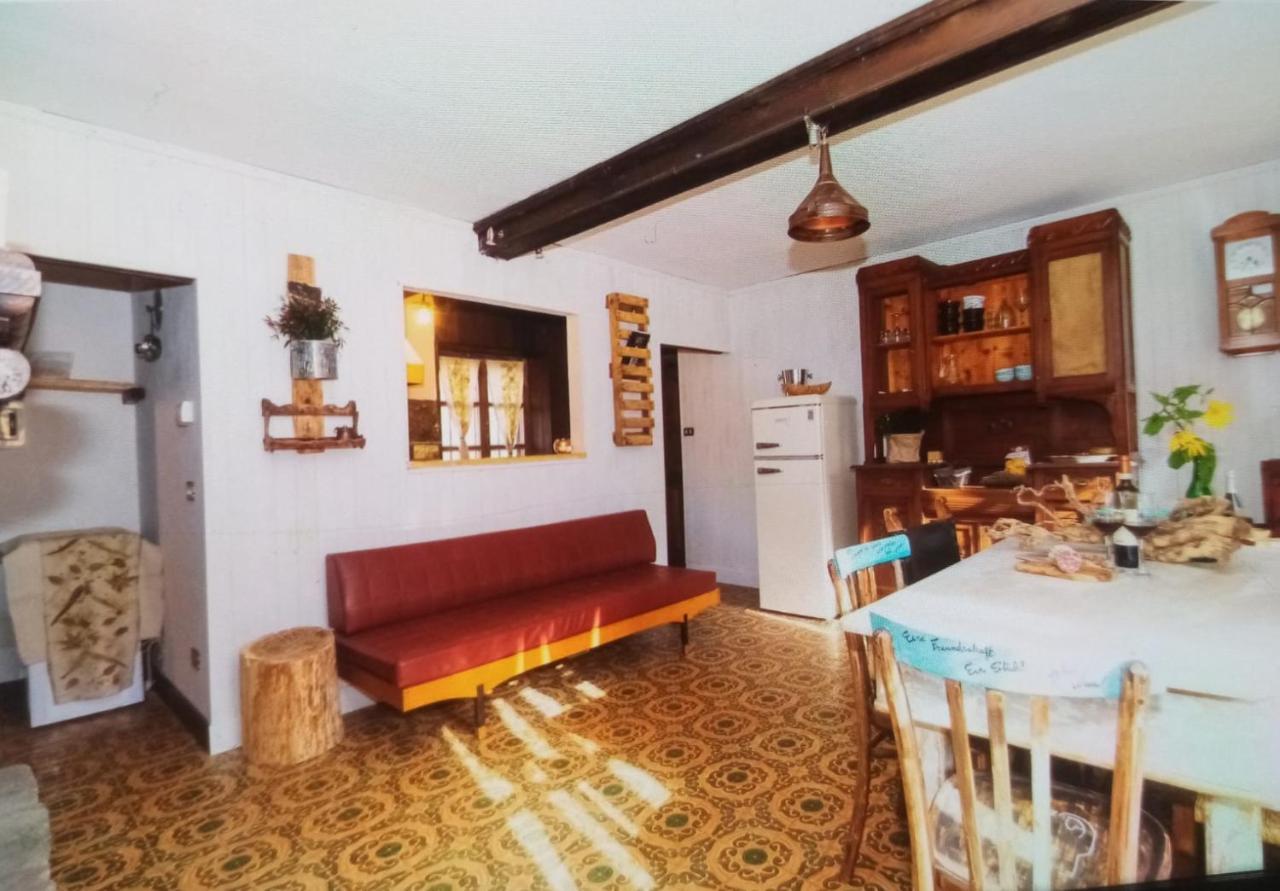 Casa Delle Foglie Sussurranti Villa Asti Eksteriør bilde